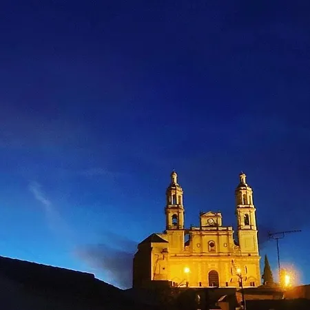 Zarcillo *